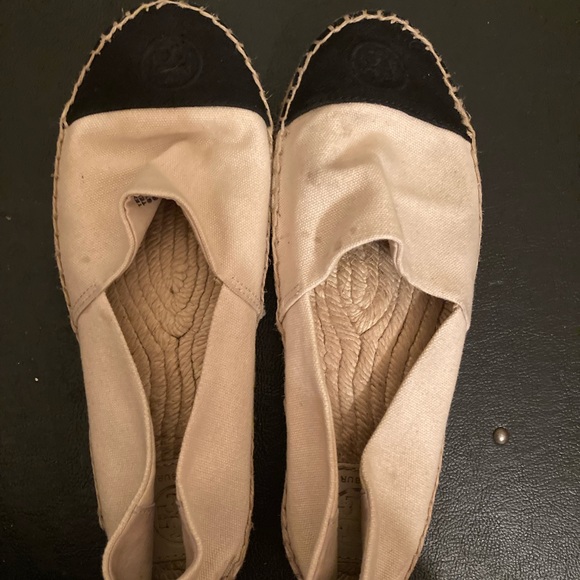 TORY BURCH
Canvas Colorblock Pattern Espadrilles - Picture 2 of 4